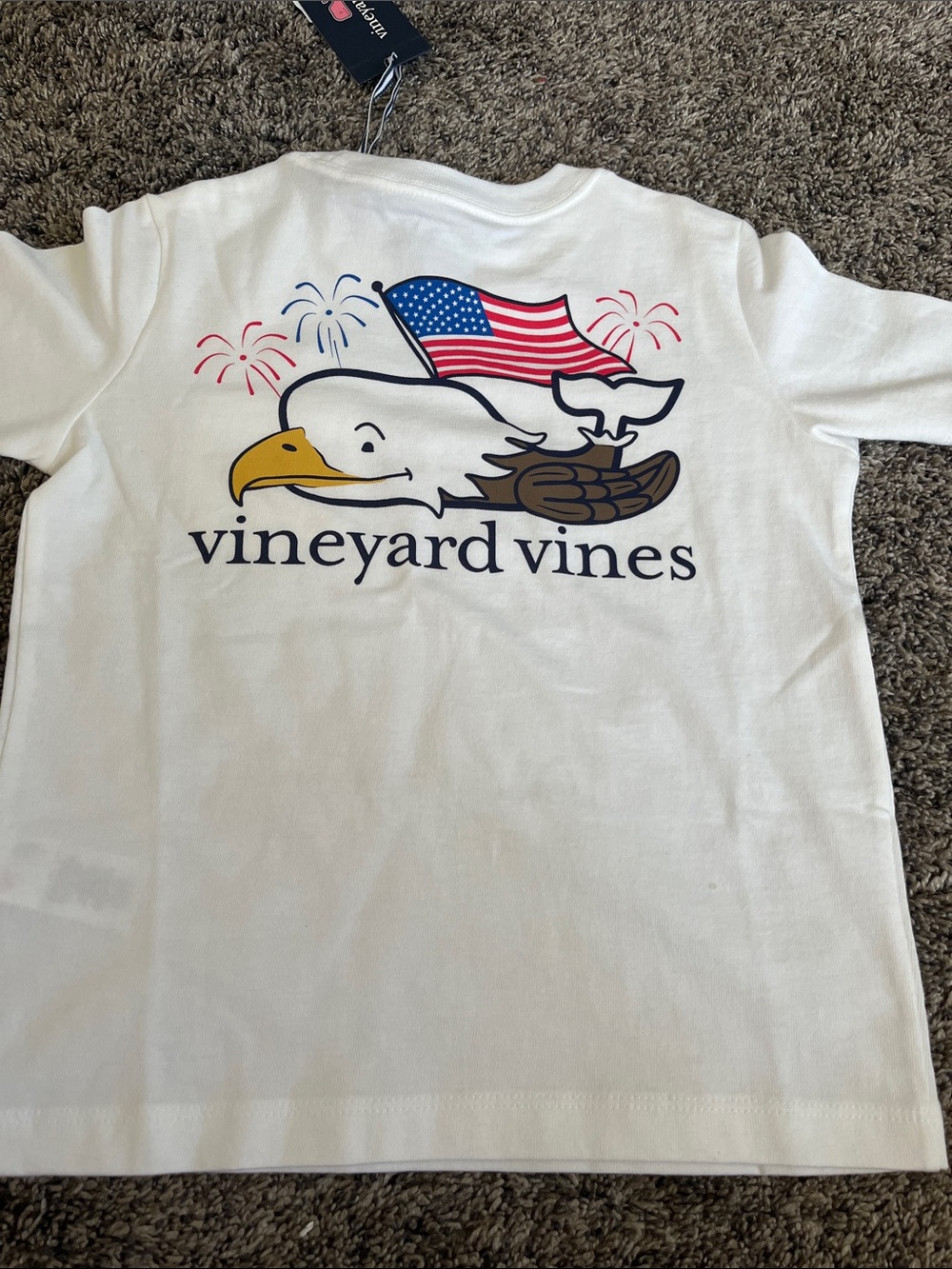 Vineyard Vines White Eagle & Flag Graphic Tee. Boys 4T